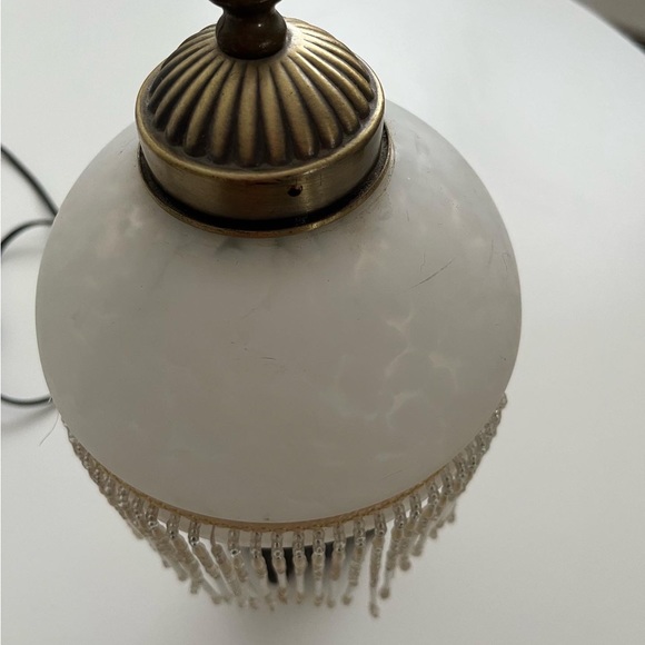 ❌SOLD❌ Vintage Fringe Beaded table lamp with frosted glass and bronze base - Picture 3 of 8